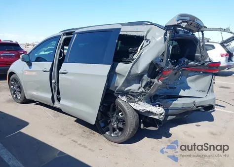 2022 Chrysler Pacifica Limited z USA, uszkodzony, nr VIN 2C4RC1GG0NR187714